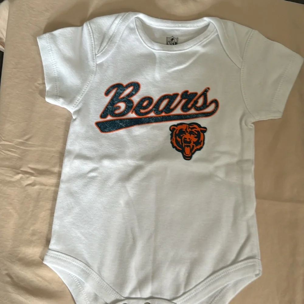 NFL CHICAGO BEARS 3-PIECE BABY SET MERCHANDISE